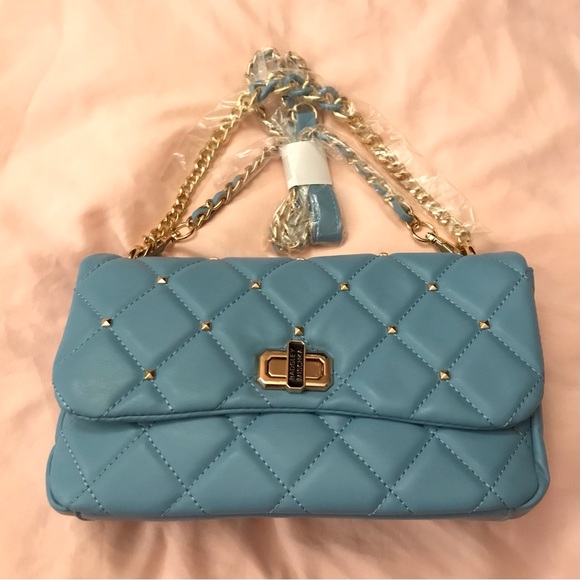 5/30% off - Badgley Mischka Baby Blue Quilted Bag | Good Cond - Picture 1 of 4